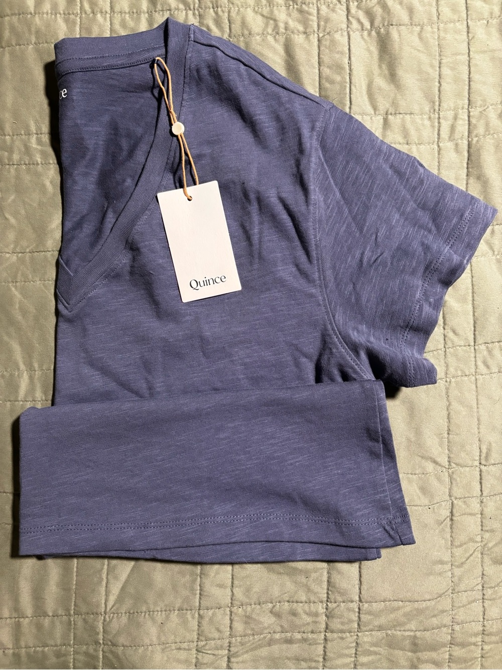 Quince 100% Organic V-neck Tee NWT Navy Blue